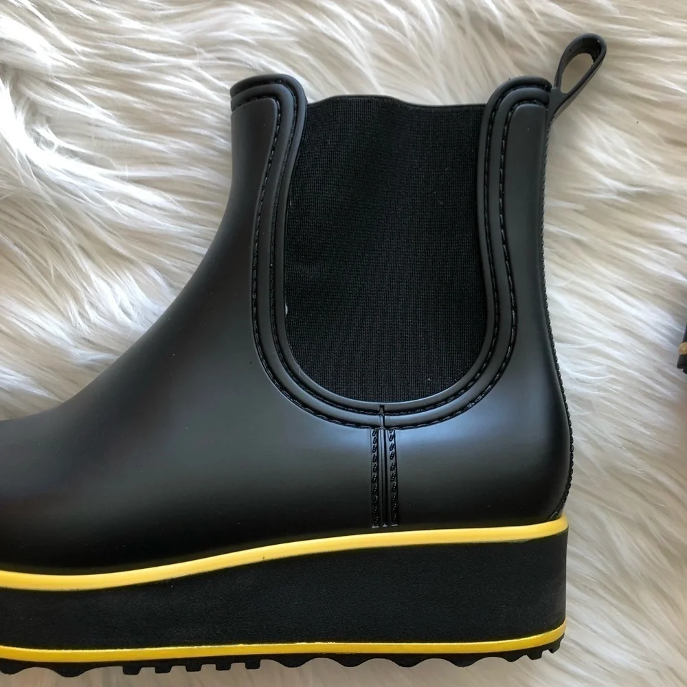 Bernando Willa Platform Black Rain Boot 11